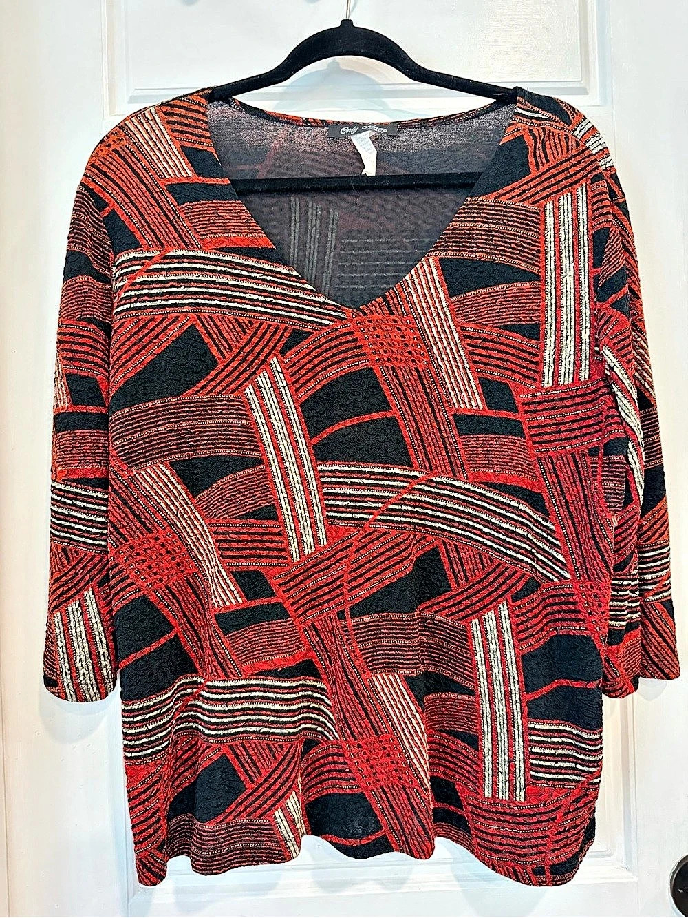 Only Mine Geometric Tunic in Black & Red Size XL